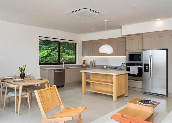 2br Ocean View + Club In Playas Del | Naumi N534 Holiday home Coco