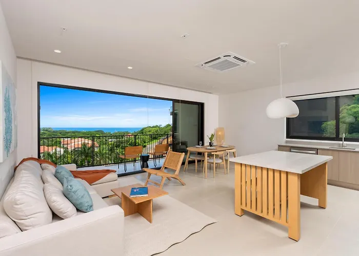 Holiday home 2br Ocean View + Club In Playas Del | Naumi N534 Coco