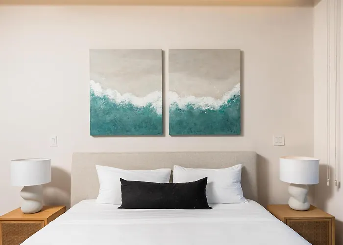 Holiday home 2br Ocean View + Club In Playas Del | Naumi N534